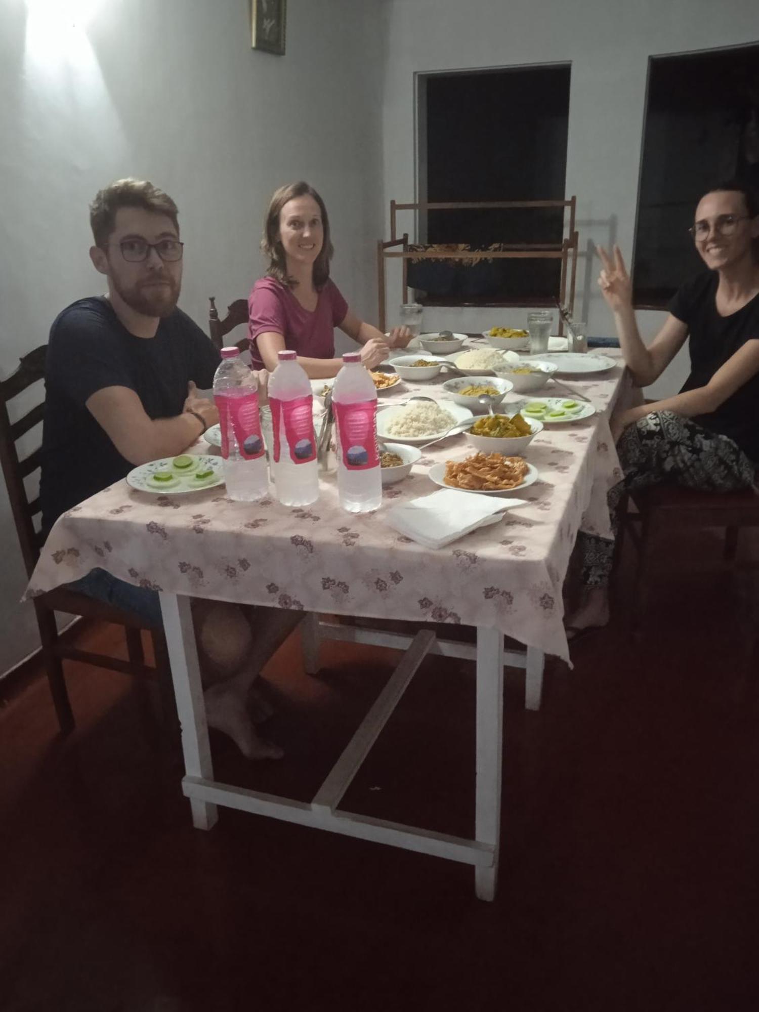 טנגלה Sanaya Homestay מראה חיצוני תמונה